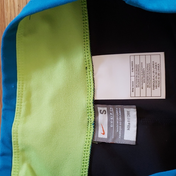 Nike Dri-Fit Black with Blue Trim Capri Athletic Pants Women's Size Small - Picture 4 of 12